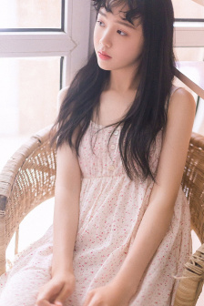 明星专题：凯尔希·格兰莫